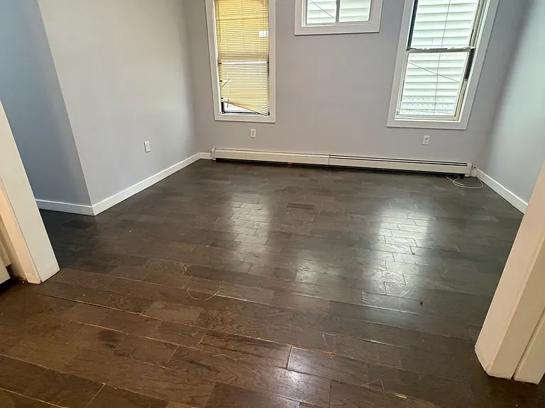 29 Bartholdi Ave #1A — Photo 3