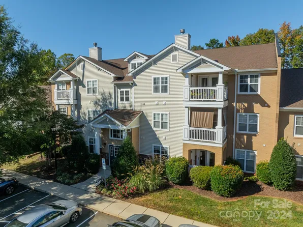 12330 Copper Mountain Blvd, Charlotte, NC 28277