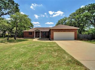 134 Spanish Oak Trl, Elgin, TX 78621