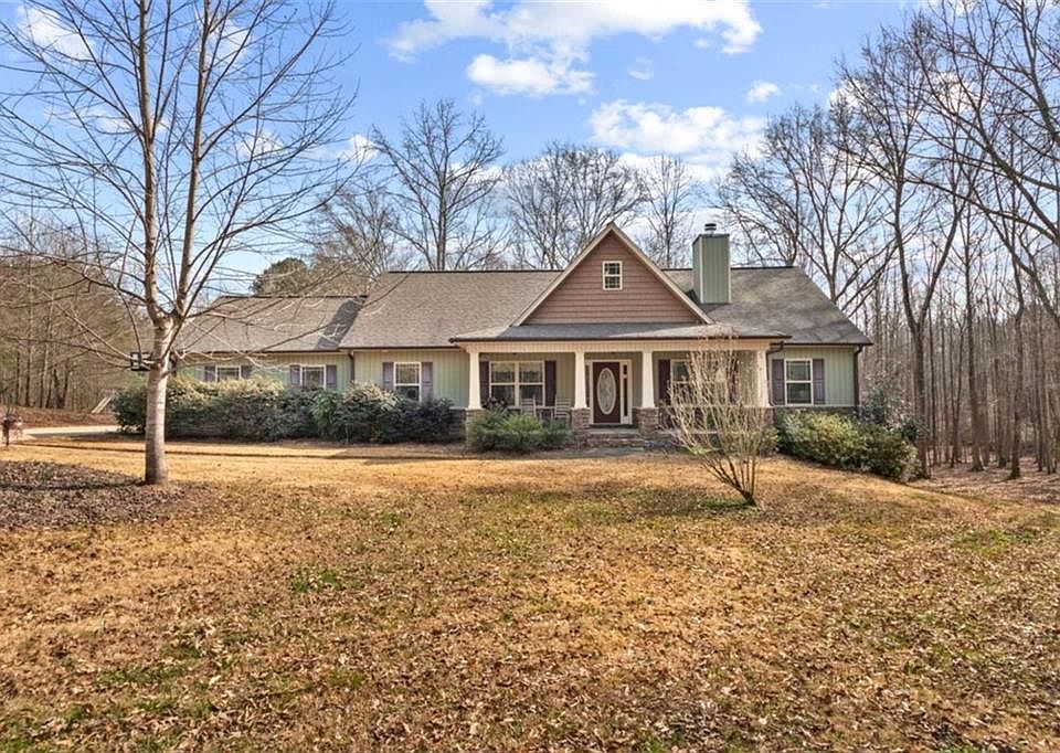 1st image of 1023 Center Point Rd