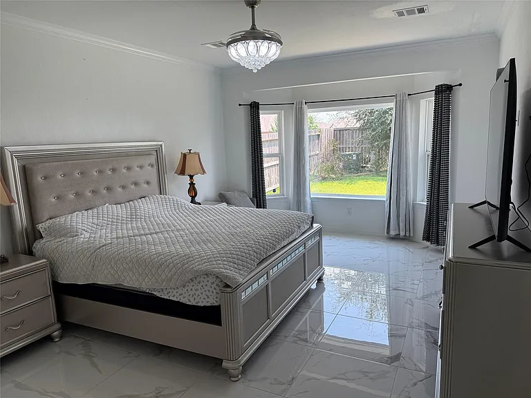 11718 Deepwater Ridge Way — Photo 12