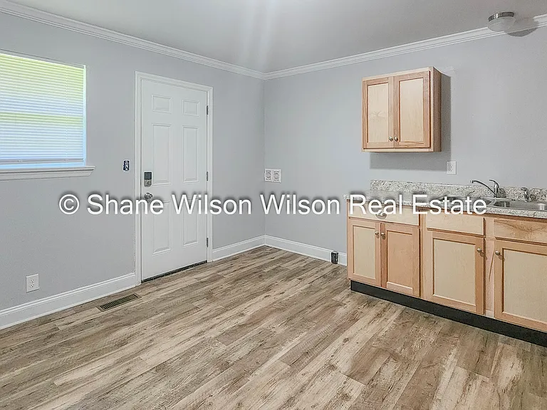 41 Sherry Ct #41 — Photo 4