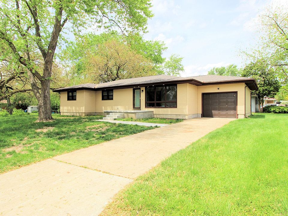 1st image of 241 Ponderosa Dr