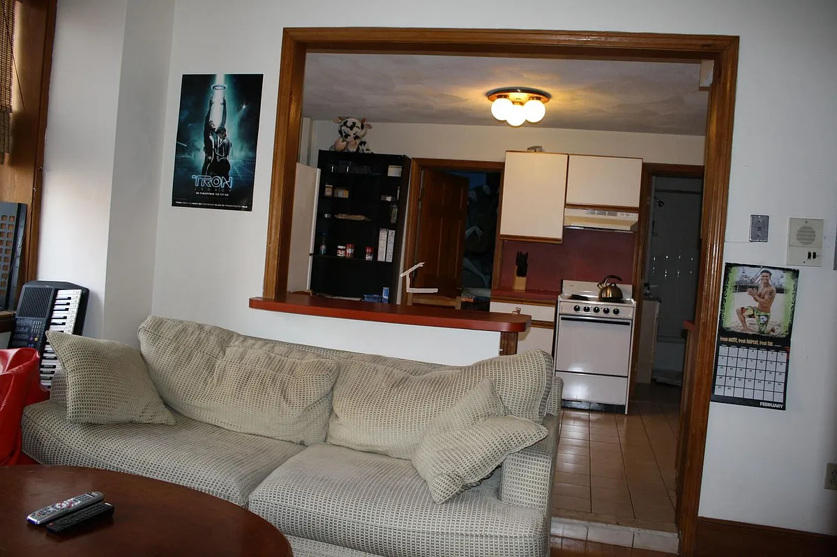 Building Photo - 21 Phillips St #4D