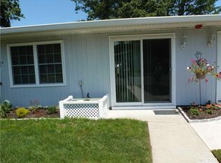 224 Blackpool Ct UNIT C, Ridge, NY 11961