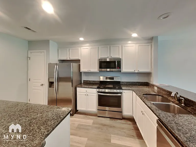 182 Red Admiral Ct — Photo 11