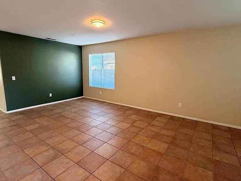 15309 La Palma Way — Photo 3