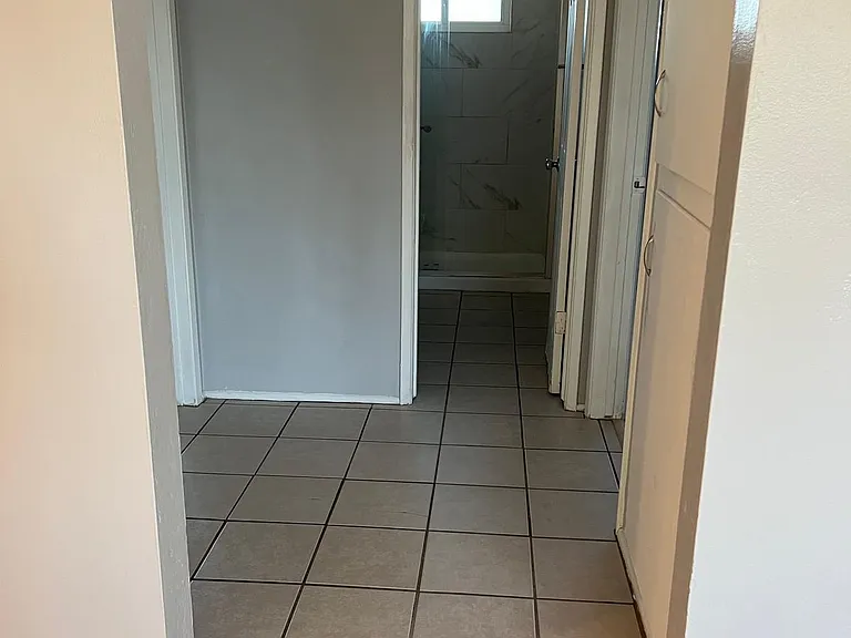 127 Wilson Ave #1 — Photo 10