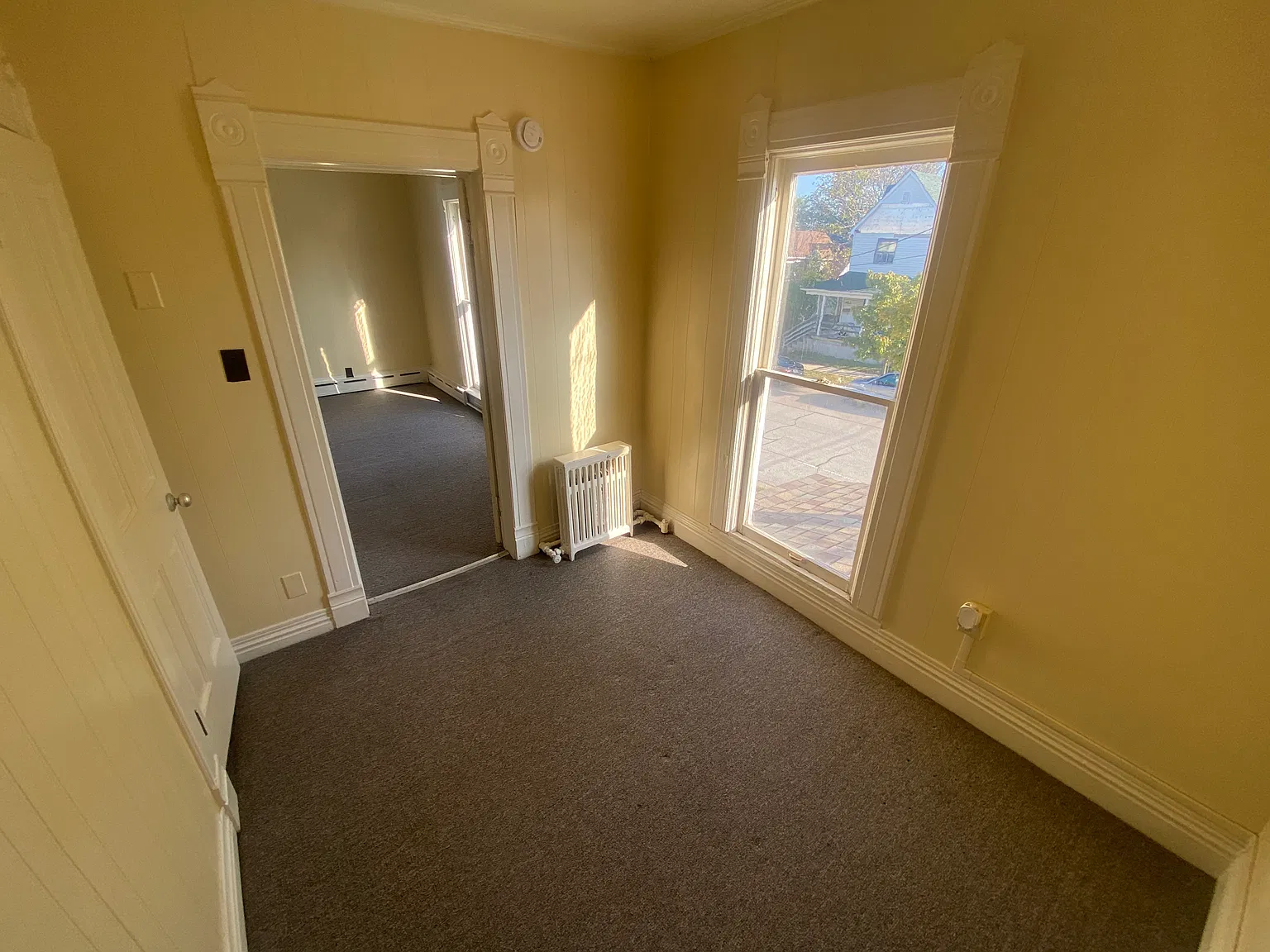 1 bed, 750 sqft, $1,100 — Photo 2