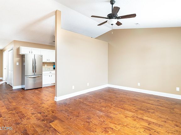 5th image of 4944 Grigsby Gate Way