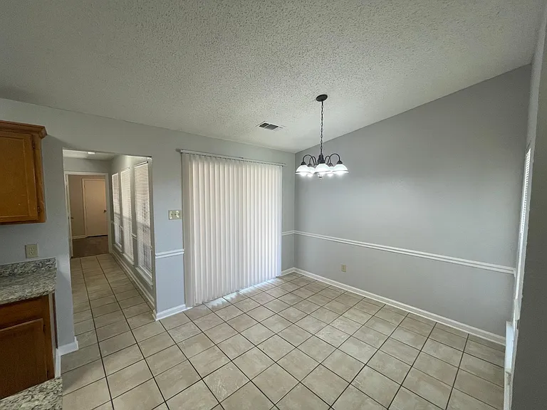 3403 S Meadow Dr — Photo 10
