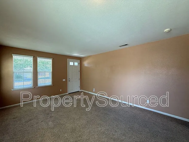 1688 Gathering Ln — Photo 12