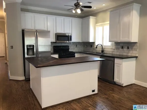 151 Narrows Peak Cir, Birmingham, AL 35242