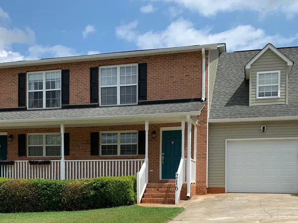 216 River Oaks Cir, Piedmont, SC 29673