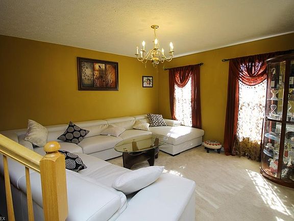 2nd image of 1321 Tinkers Green Dr