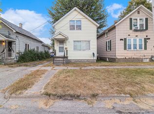 711 Ramsdell St, Manistee, MI 49660