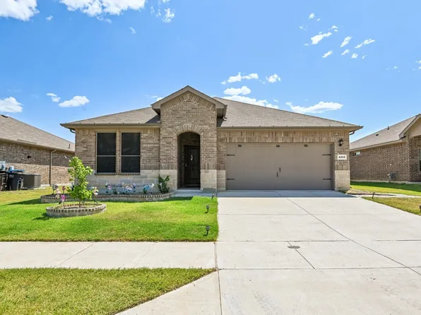 8505 High Hill Dr, Fort Worth, TX 76179
