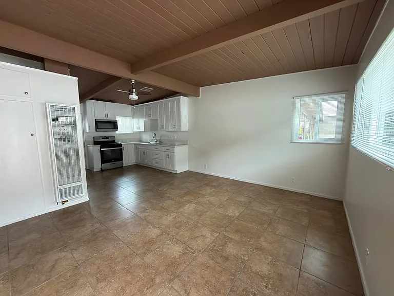 2225 Pacific Ave — Photo 1