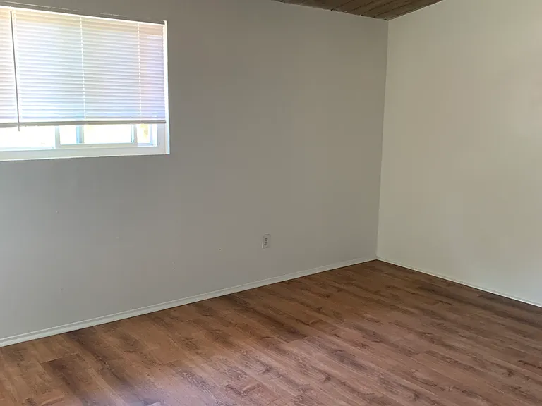 5519 Baja Dr — Photo 11