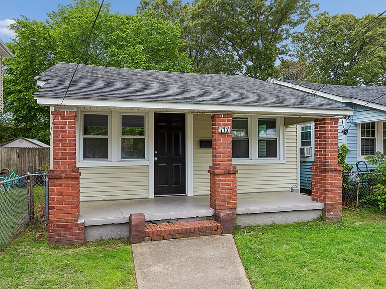 177 D View Ave — Photo 1