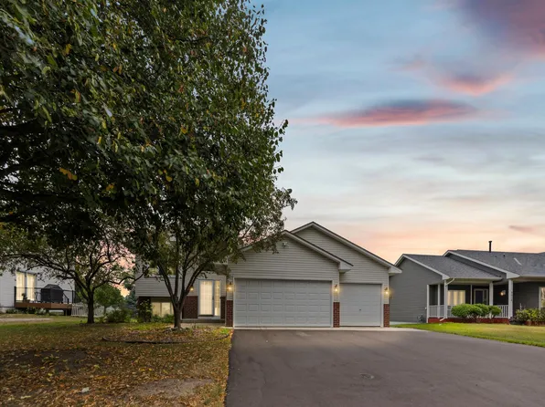 9024 Nevada Ave N, Brooklyn Park, MN 55445