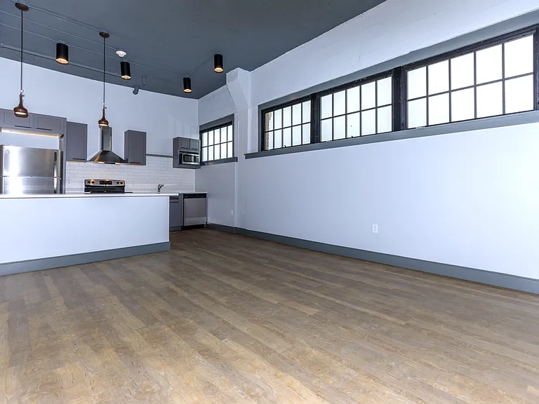 AP Lofts — Photo 9