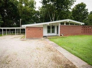2573 N Miami St, Vincennes, IN 47591