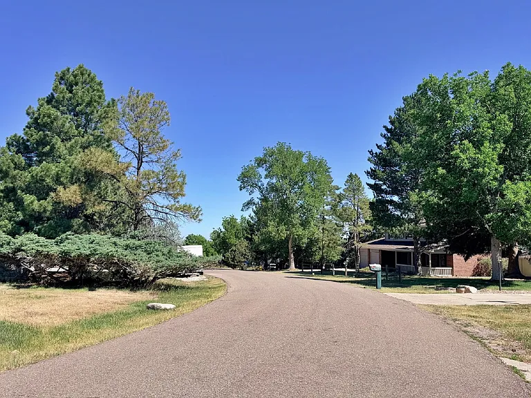 6764 Hillridge Pl — Photo 40