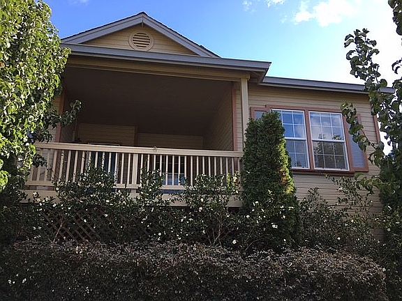 2nd image of 131 Village Oaks Ct