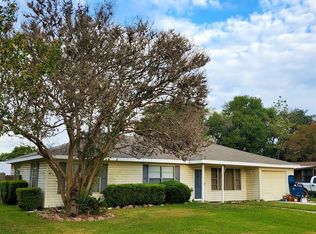 1535 14th St, Hempstead, TX 77445