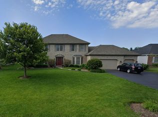 3661 Bunker Hill Dr, Algonquin, IL 60102