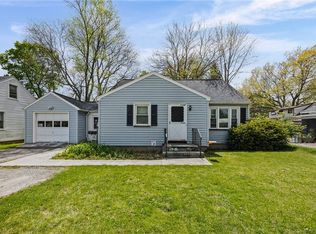 21 Legion Cir, Rochester, NY 14616