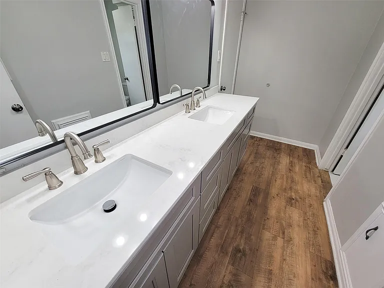 13406 Glen Erica Dr — Photo 24