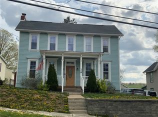 118 Wayne St, Claysville, PA 15323