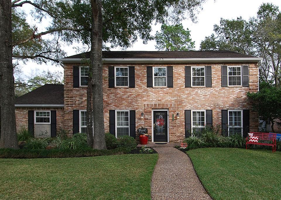 1st image of 530 Nottingham Oaks Trl