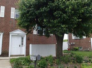 818 Christopher Pl APT A, Clifton Heights, PA 19018