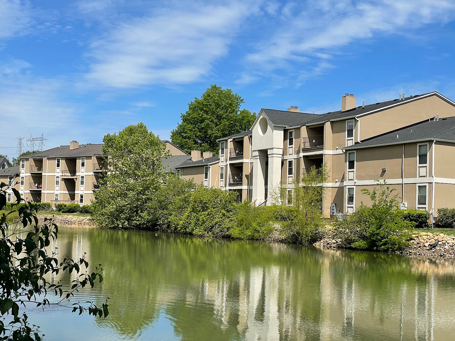Fox Lake Apartment Homes — Photo 1