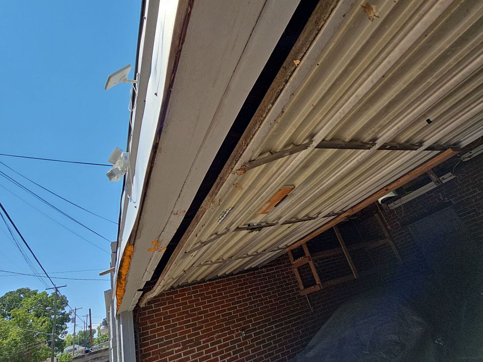 2nd image of 1464 N Elizabeth St