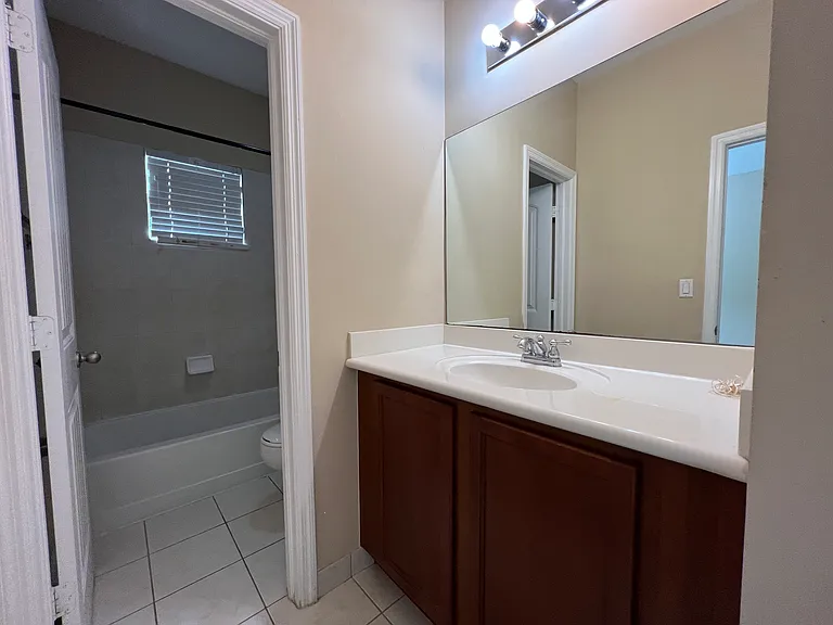 3530 NW 29th Ct #0 — Photo 28