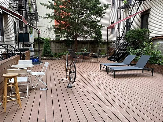 Rented by Brooklyn Group | media 31