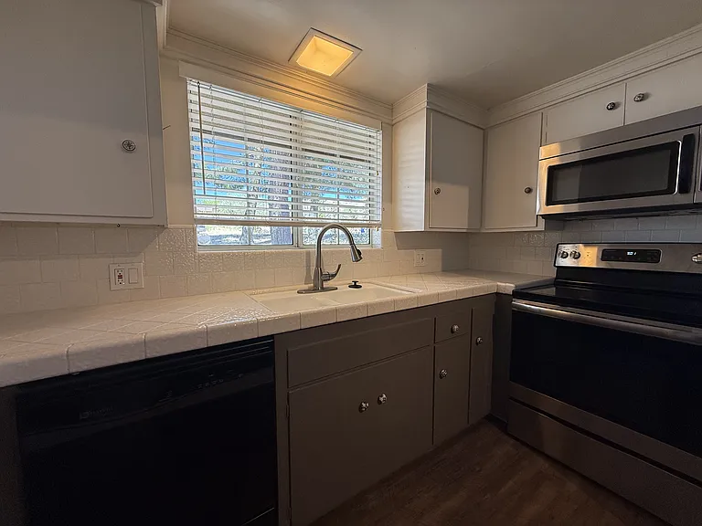 54844 El Prado Trl #1 — Photo 6