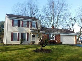 5882 Wild Lilac Dr, East Petersburg, PA 17520