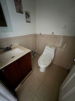 3rd image of 166-20 88th Ave #1