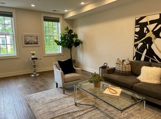 417 4th St SE APT 2, Washington, DC 20003