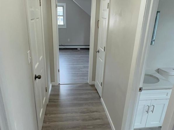 14 Jean Dr