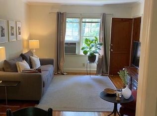 2357 Sharon Rd APT 3, Charlotte, NC 28211