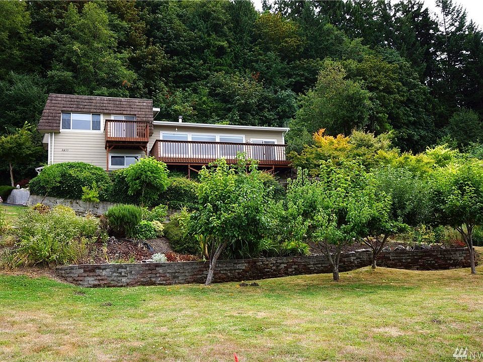 1st image of 2433 Beach Dr E