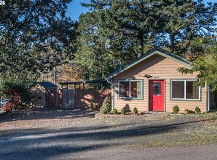 839 Union Gap Loop Rd, Oakland, OR 97462