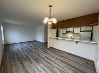 2221 NE Holliday Ave UNIT 2, Bend, OR 97701
