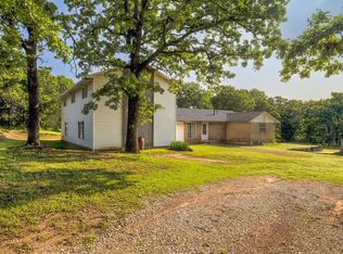 9595 Brangus Rd, Meeker, OK 74855